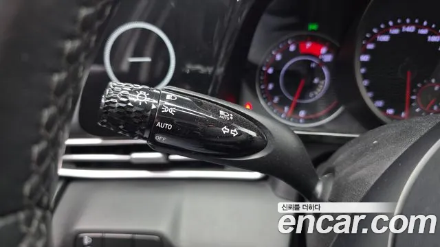 Hyundai Avante CN7 — Фото автомобиля 28
