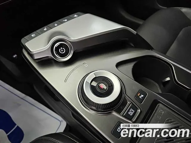 Kia EV6 — Фото автомобиля 8