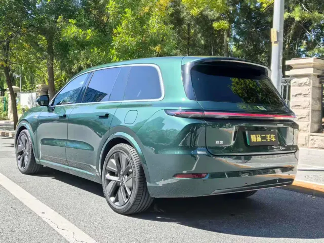 Li Auto L9 — Фото автомобиля 5