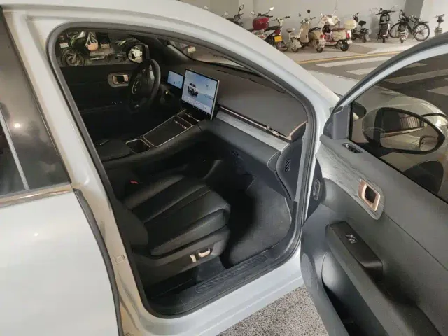 Wuling Starlight S — Фото автомобиля 19