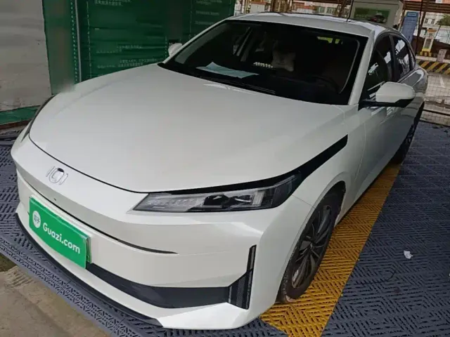 Фотография автомобиля — Changan Qiyuan A05