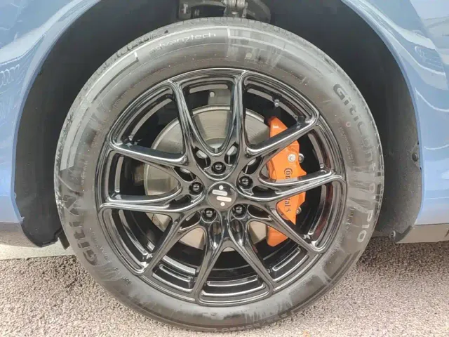 IM Motors LS6 — Фото автомобиля 22