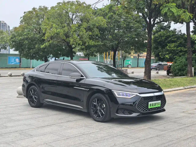 BYD Han — Фото автомобиля 3