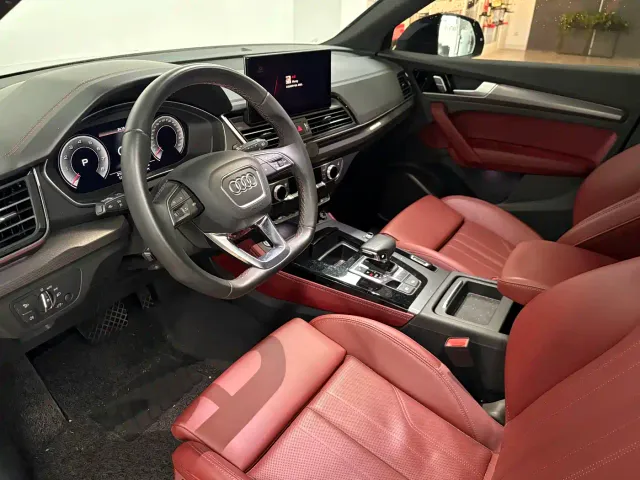 Audi Q5L — Фото автомобиля 6
