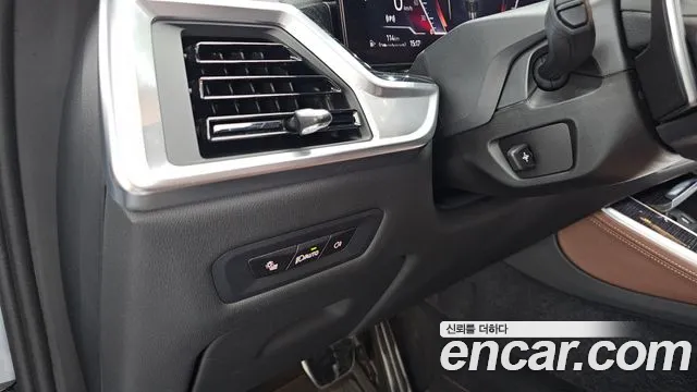 BMW X5 xDrive 40i M Sport — Фото автомобиля 28