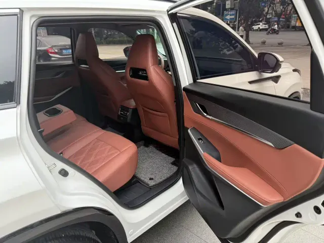 Changan CS75 Plus — Фото автомобиля 14