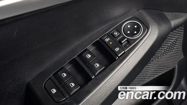 Kia Seltos New — Фото автомобиля 20