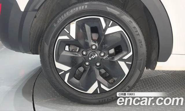 Kia Niro New — Фото автомобиля 5