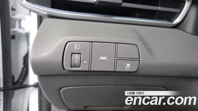 Hyundai AVANTE Avante (CN7) — Фото автомобиля 16