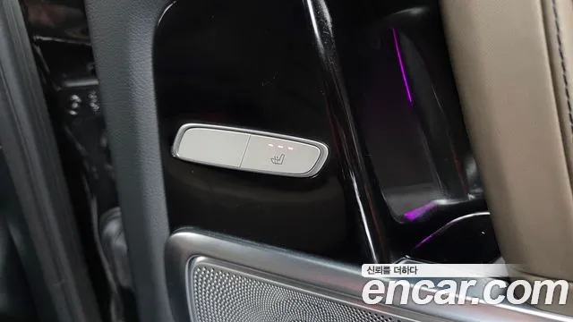 Mercedes-Benz G-Class — Фото автомобиля 19
