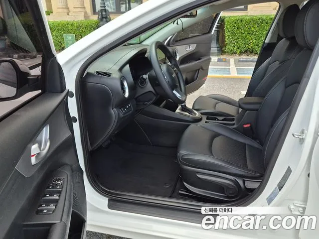 Kia K3 Generation 2 — Фото автомобиля 10