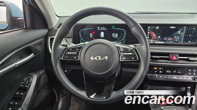Kia Seltos — Фото автомобиля 19