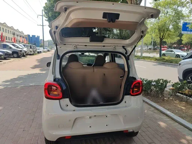 Wuling Hongguang Mini EV — Фото автомобиля 18