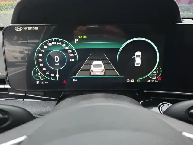 Hyundai Mistra — Фото автомобиля 14
