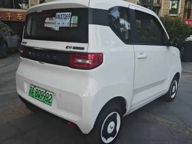 Wuling Hongguang Mini EV — Фото автомобиля 4