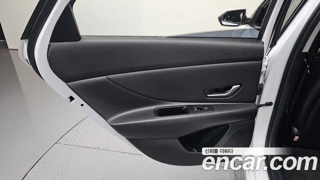 Hyundai Avante CN7 — Фото автомобиля 25