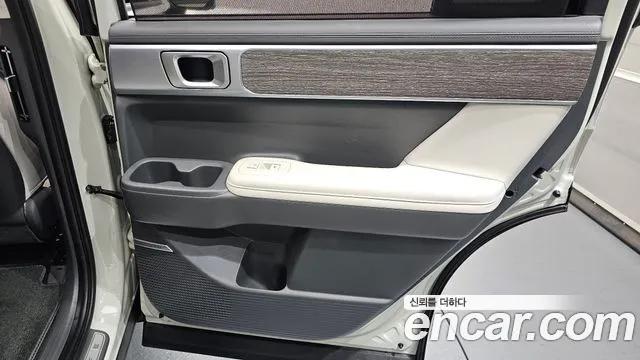 Hyundai Santa Fe — Фото автомобиля 14