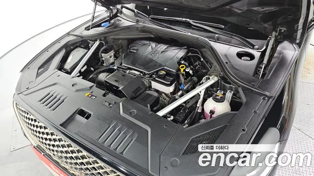 Genesis GV70 2.5T Бензин AWD — Фото автомобиля 5