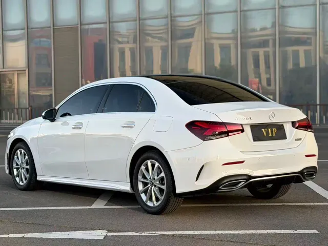 Mercedes-Benz A-Class — Фото автомобиля 6