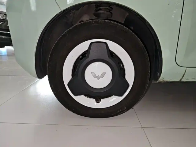 Wuling Hongguang Mini EV — Фото автомобиля 22