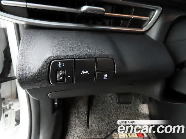 Hyundai Avante CN7 — Фото автомобиля 19