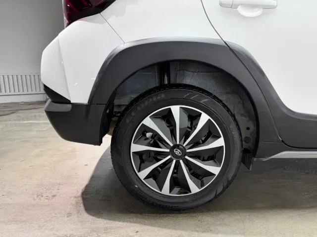 Toyota YARiS L Zhi Xuan — Фото автомобиля 24