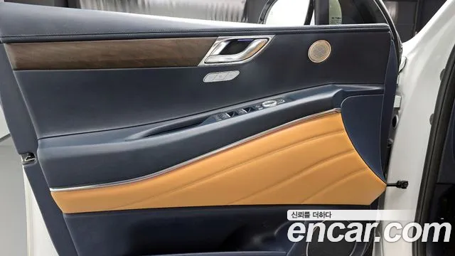 Genesis GV80 2.5T Бензин 2WD — Фото автомобиля 23