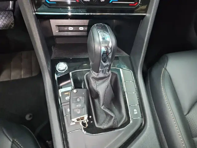 Volkswagen Tharu — Фото автомобиля 13