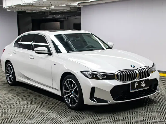 BMW 3 Series — Фото автомобиля 3
