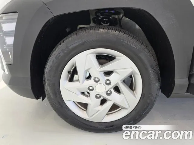 Hyundai Kona SX2 — Фото автомобиля 5