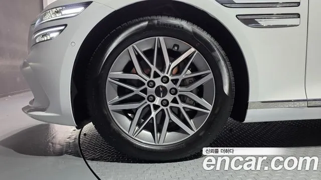 Genesis G80 RG3 — Фото автомобиля 5