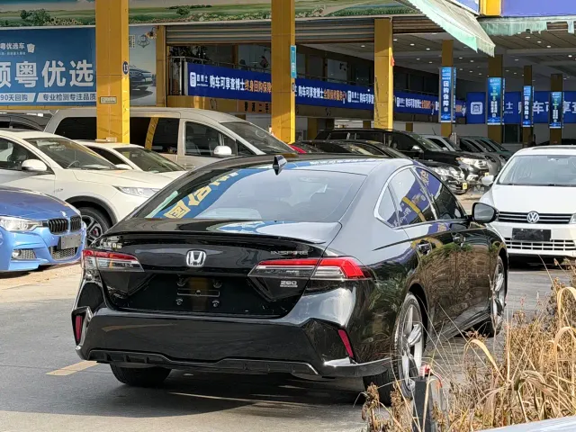 Honda Inspire — Фото автомобиля 11
