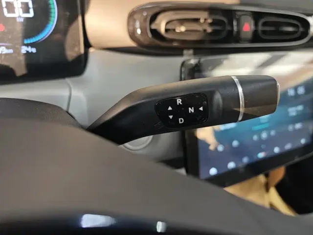 Leapmotor T03 — Фото автомобиля 13