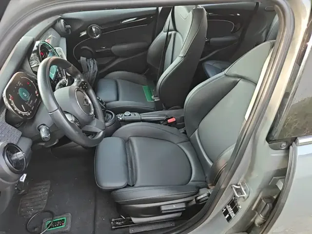 MINI Hatch — Фото автомобиля 14