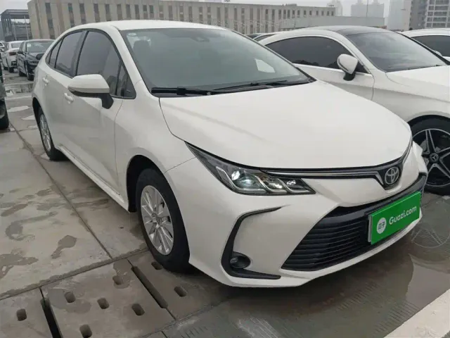 Toyota Corolla — Фото автомобиля 3