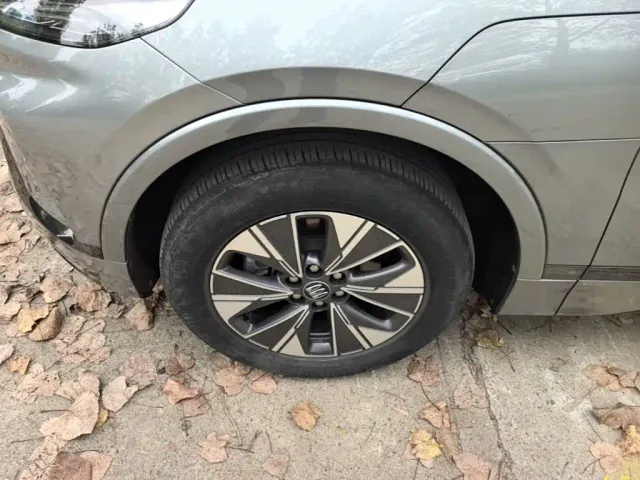 Buick Buick E5 2023 Pioneer Edition — Фото автомобиля 22