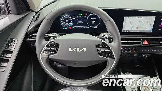 Kia Niro New — Фото автомобиля 13