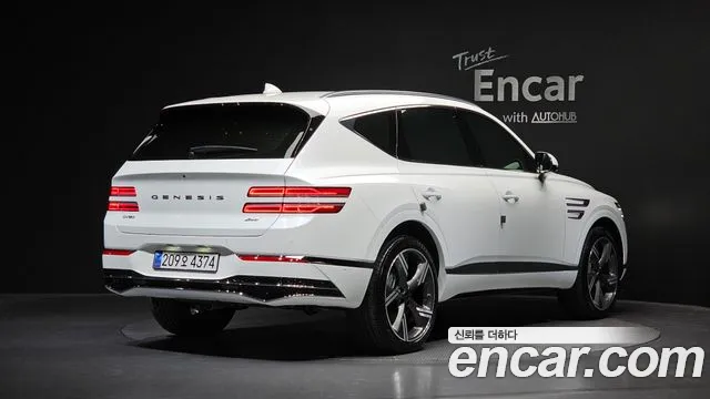 Genesis GV80 — Фото автомобиля 2