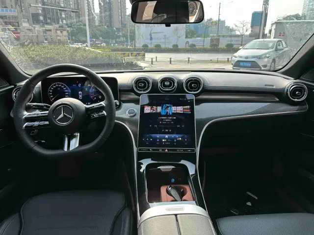 Mercedes-Benz C-Class — Фото автомобиля 9