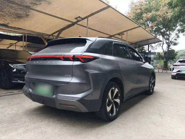 Arcfox Alpha T5 — Фото автомобиля 6