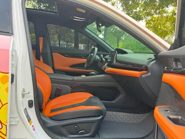 Changan Changan UNI-V 2023 1.5T Sport Edition — Фото автомобиля 14