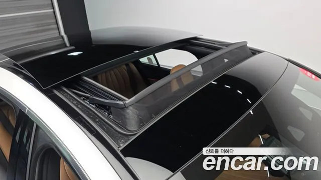 Mercedes-Benz E-Class W214 — Фото автомобиля 25