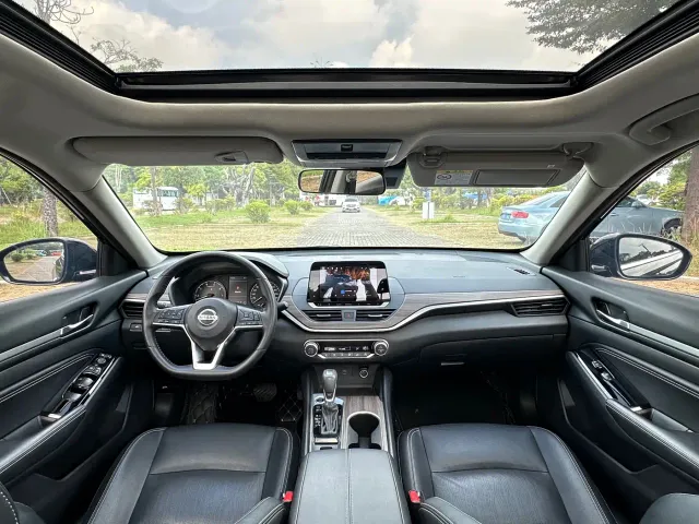 Nissan Teana — Фото автомобиля 18