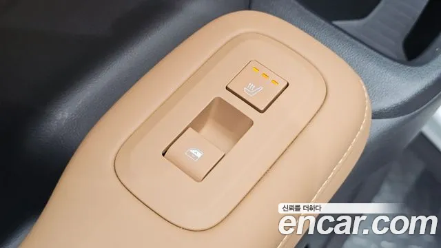 Hyundai Santa Fe MX5 — Фото автомобиля 29