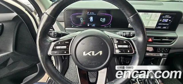 Kia Seltos — Фото автомобиля 7