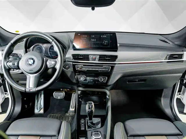 BMW X2 — Фото автомобиля 10