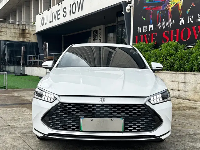 BYD Qin PLUS — Фото автомобиля 2
