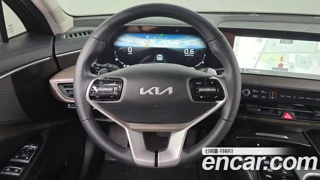 Kia K8 — Фото автомобиля 11