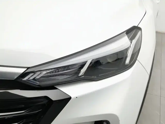 BAIC X3 — Фото автомобиля 7