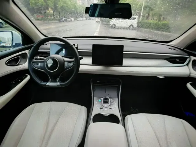 BYD Hai Bao 05 DM-i 2025 DM-i Smart Drive Edition 55KM Luxury — Фото автомобиля 18